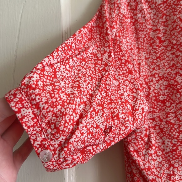 NWT white and reddish/orange floral top - Picture 5 of 5